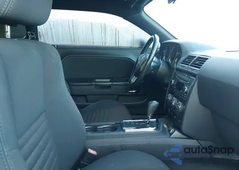 2012 Dodge Challenger Sxt z USA, uszkodzony, nr VIN 2C3CDYAG3CH243589